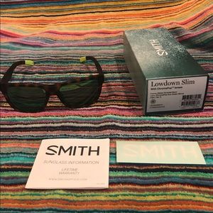 EUC Smith Lowdown Slim sunglasses.